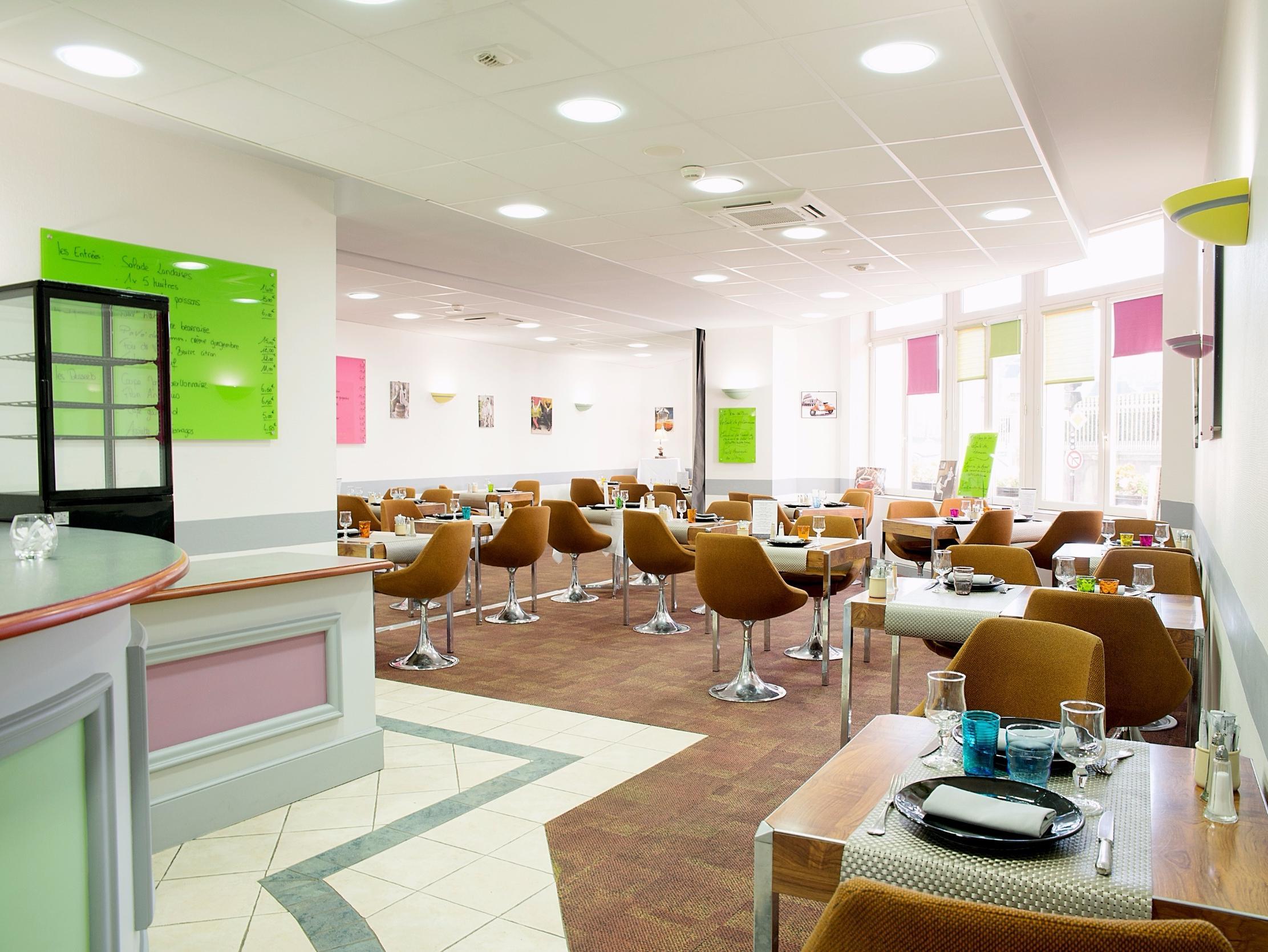 Logis Hotel De France Restaurant Le Lucullus Montmorillon Zewnętrze zdjęcie