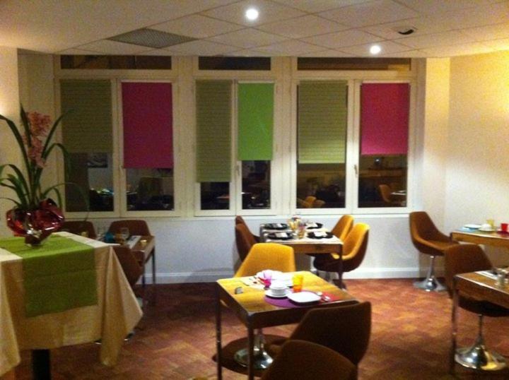 Logis Hotel De France Restaurant Le Lucullus Montmorillon Zewnętrze zdjęcie