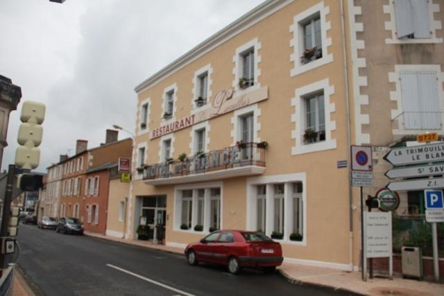 Logis Hotel De France Restaurant Le Lucullus Montmorillon Zewnętrze zdjęcie